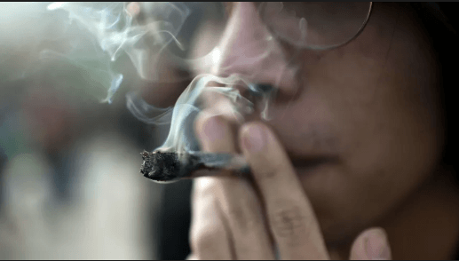 Smoking Cannabis Doesn’t Carry Same Risks As Tobacco, UCLA Study Finds